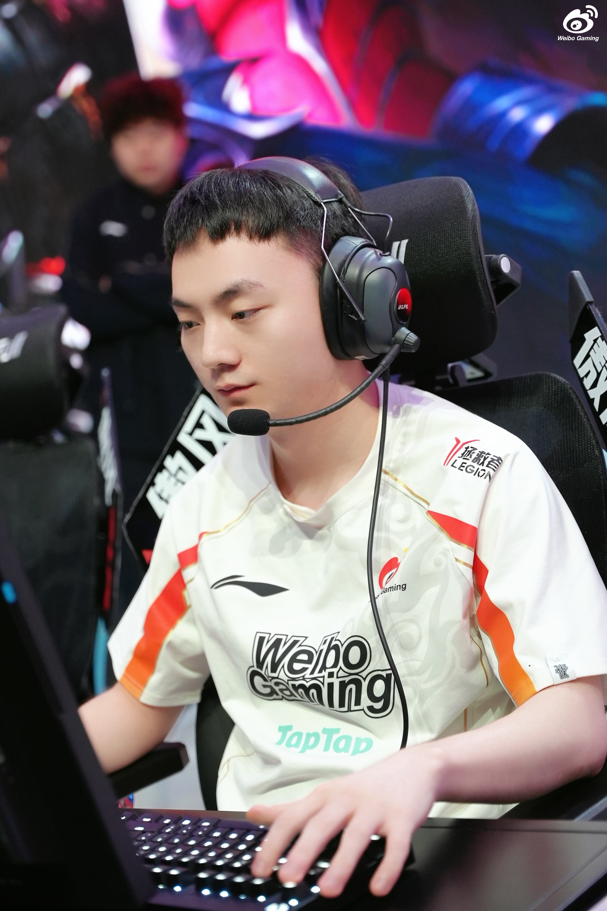 Rookie意外战胜掘金,战术调整引爆全场!热度持续攀升 Rookie意外战胜掘金,战术调整引爆全场!热度持续攀升