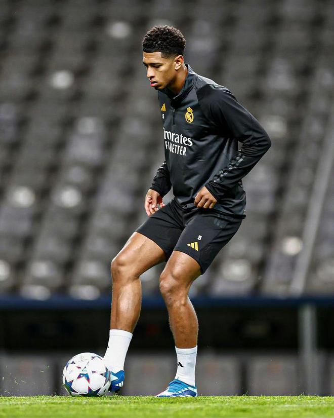 西甲关键时刻走向成谜，本菲卡门线救险，压力陡增，纪律约束更严格的简单介绍