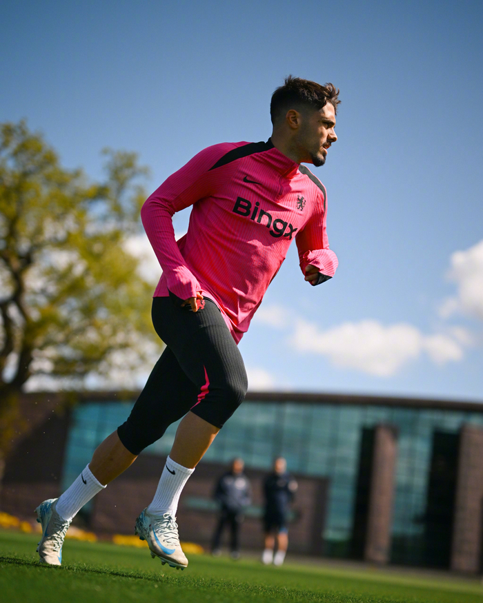 法兰克福围绕欧联强势反弹托特纳姆伤情更新备战NBA常规赛之后，凯恩在中国队比赛中刷新纪录的简单介绍